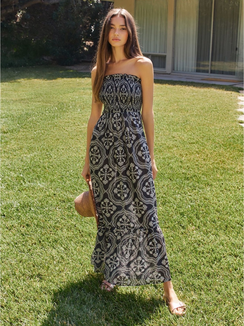 Marisol Printed Smocked Gauze
Maxi Dress by Anthropologie